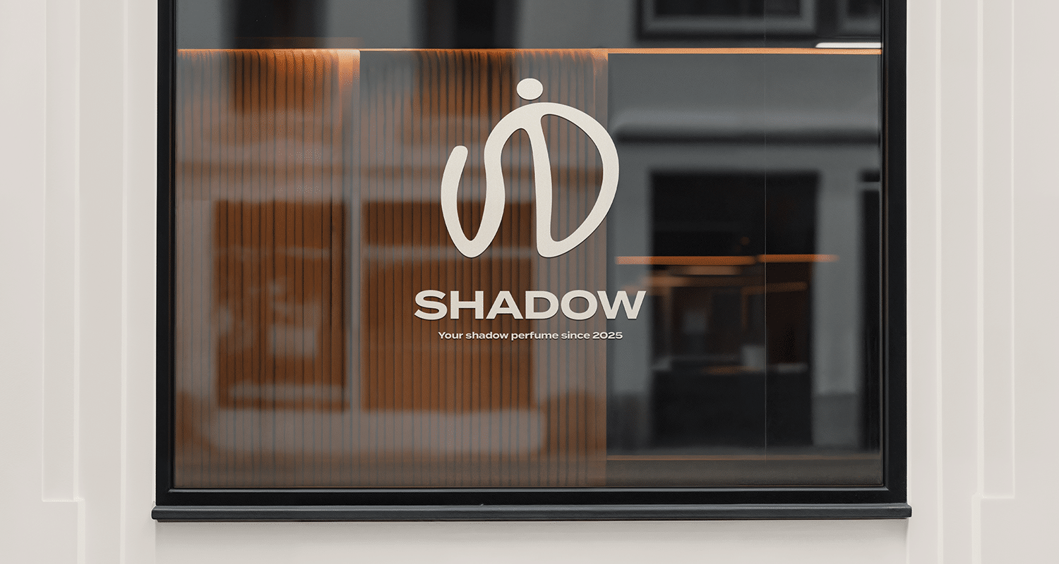 Shadow Perfume - Visual Communication